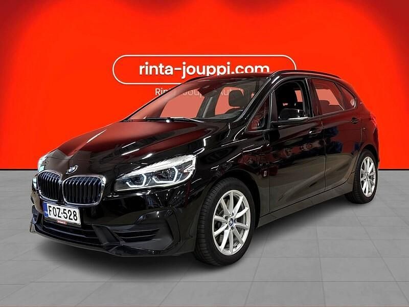 Käytetty 2018 BMW 225 Active Tourer Luxury Line Tila-auto | 14 890 € (Hyvä tarjous) - Kuva 1/4