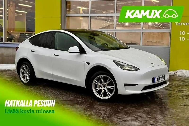 Käytetty Tesla Model Y 258 kW (351 HP) 2022 Valkoinen Katumaasturi