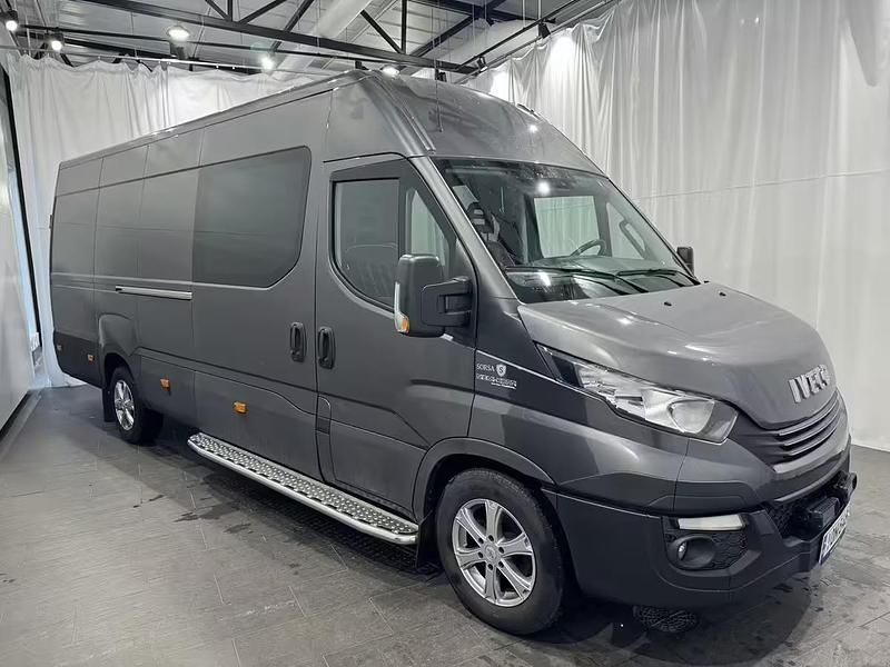 Käytetty Iveco Daily 2018