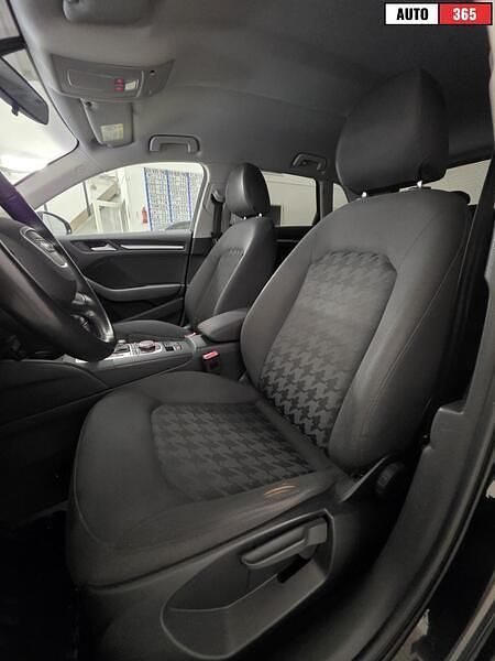 Käytetty Audi A3 S-Line 180 HP (132 kW) 2016 Viistoperä