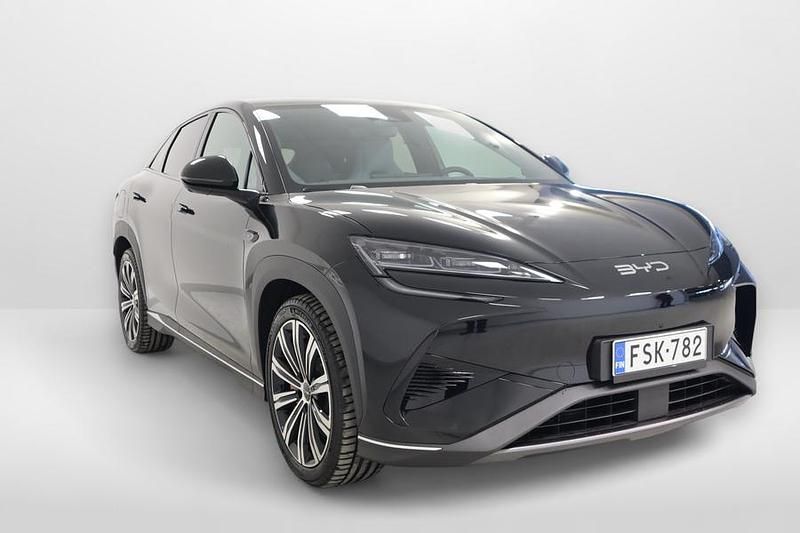 Käytetty BYD Sealion 7 389 kW (530 HP) 2024 Musta Katumaasturi