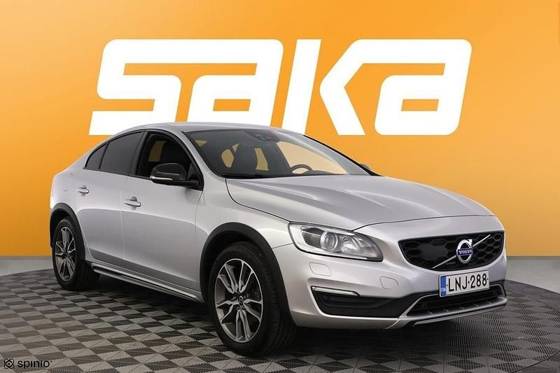 Käytetty 2016 Volvo S60 CC Summum Sedan | 20 990 € - Kuva 1/3