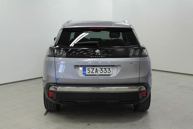 Käytetty Peugeot 3008 Allure 181 HP (133 kW) 2021 Katumaasturi