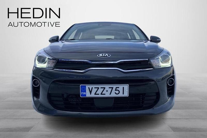 Käytetty Kia Rio 99 HP (72 kW) 2018 Harmaa Viistoperä