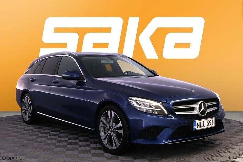 Käytetty Mercedes C300e Avantgarde Edition 306 HP (225 kW) 2020 Farmari