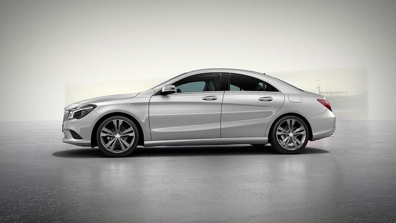 Käytetty Mercedes CLA180 Edition 122 HP (89 kW) 2016 Sedan