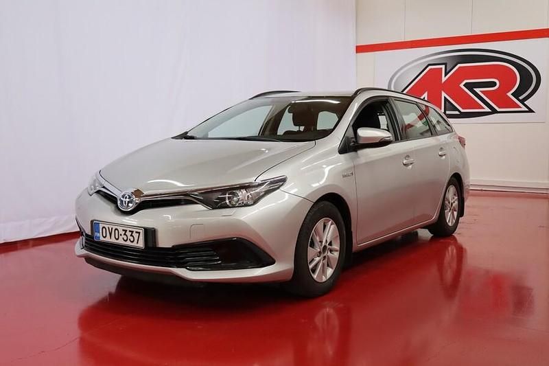 Hopea Käytetty 2017 Toyota Auris Touring Sports Edition Farmari | 16 790 € (Perustarjous) - Kuva 1/4