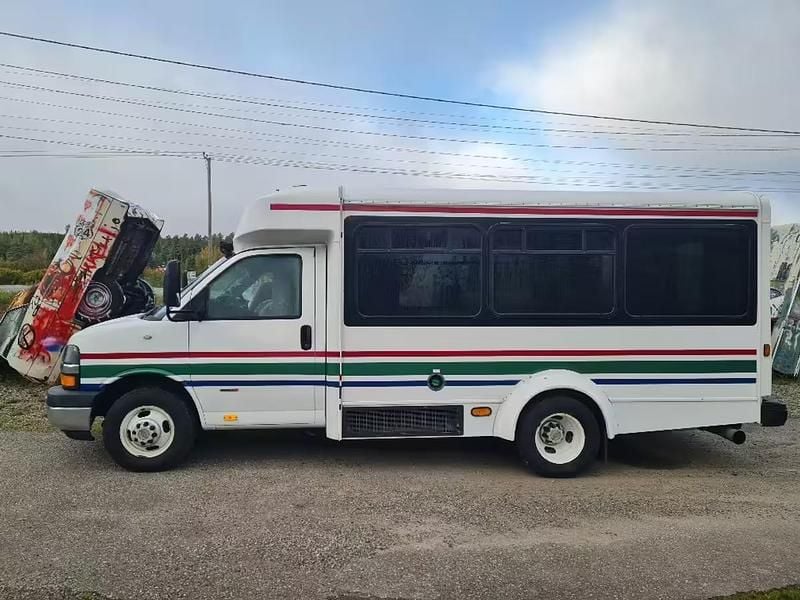 Käytetty Chevrolet Express 2009