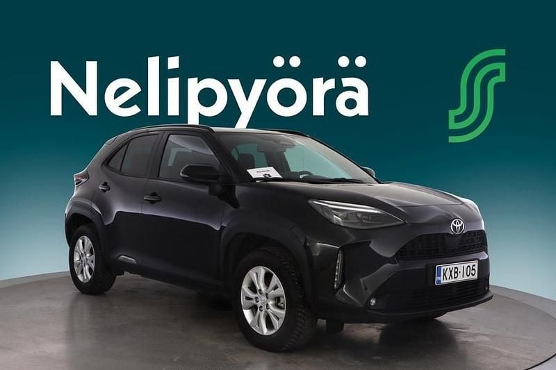 Käytetty Toyota Yaris Cross Plus 116 HP (85 kW) 2025 Katumaasturi