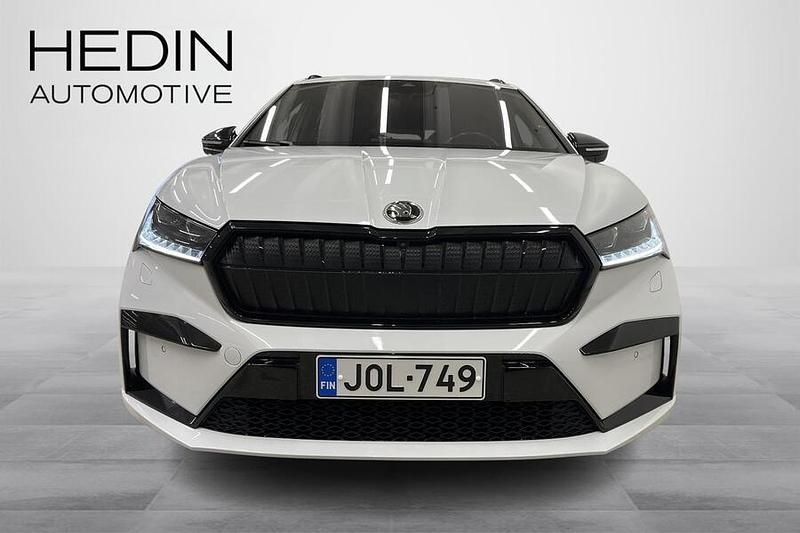 Käytetty Skoda Enyaq iV SportLine 150 kW (204 HP) 2022 Valkoinen Katumaasturi