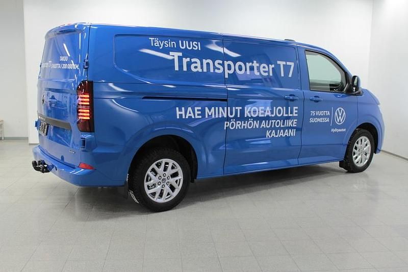 Käytetty VW Transporter 170 HP (125 kW) 2025 Sininen Van