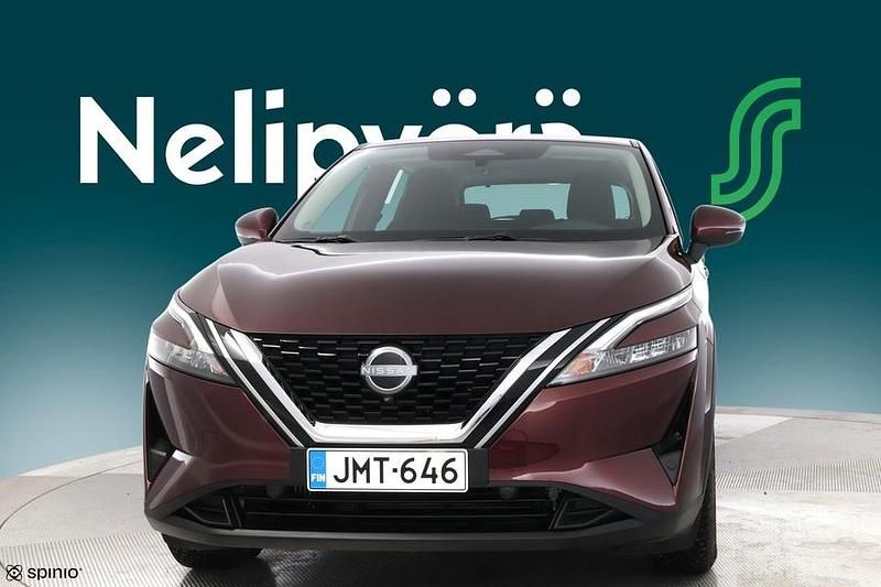 Käytetty Nissan Qashqai Acenta 158 HP (116 kW) 2023 Katumaasturi