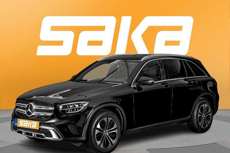 Käytetty Mercedes GLC200 Business 163 HP (119 kW) 2022 Katumaasturi