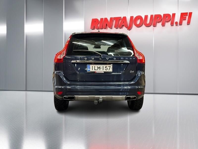 Käytetty Volvo XC60 Momentum 181 HP (133 kW) 2014 Katumaasturi