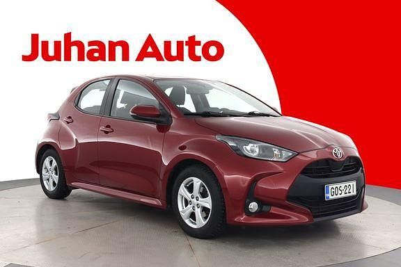 Käytetty Toyota Yaris Multidrive S 125 HP (91 kW) 2021 Punainen Viistoperä
