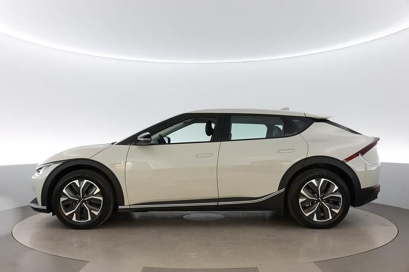 Käytetty Kia EV6 167 kW (228 HP) 2022 Katumaasturi