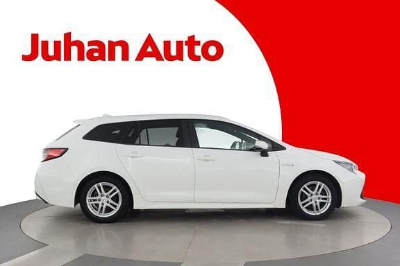 Käytetty Toyota Corolla Business Edition 122 HP (89 kW) 2020 Valkoinen Farmari