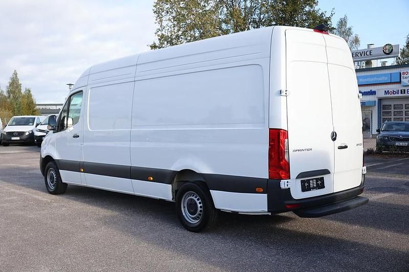 Käytetty Mercedes Sprinter 2024 Van