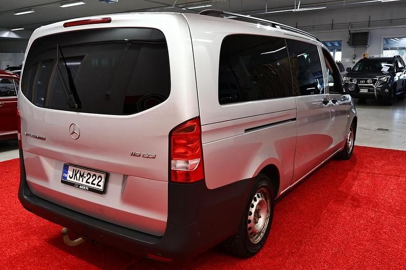 Käytetty Mercedes Vito 163 HP (119 kW) 2015 Hopea Van