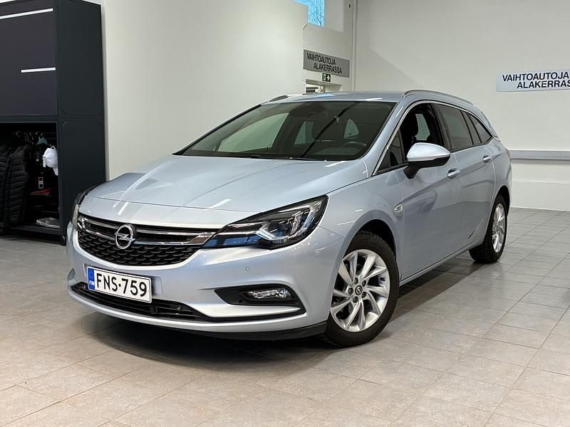Käytetty Opel Astra Innovation 150 HP (110 kW) 2019 Hopea Farmari