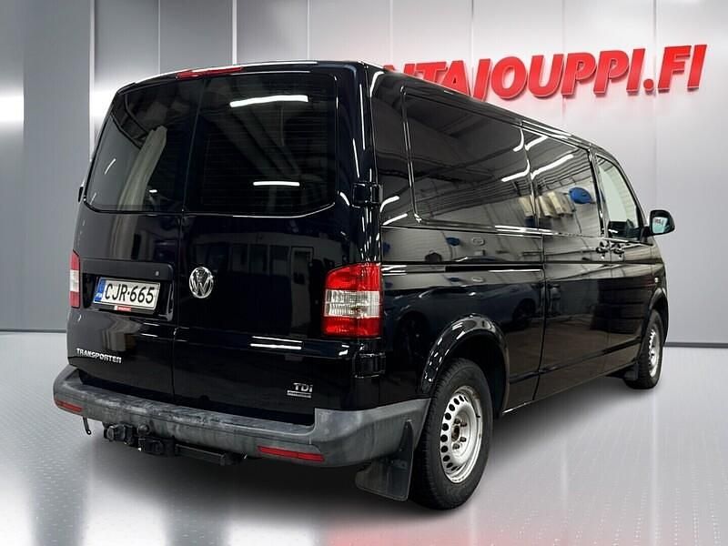 Käytetty VW T6 Classicline 114 HP (83 kW) 2015 Musta Van