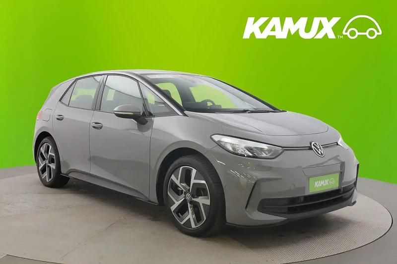 Käytetty VW ID.3 Pro 150 kW (204 HP) 2024 Hopea / harmaa Viistoperä
