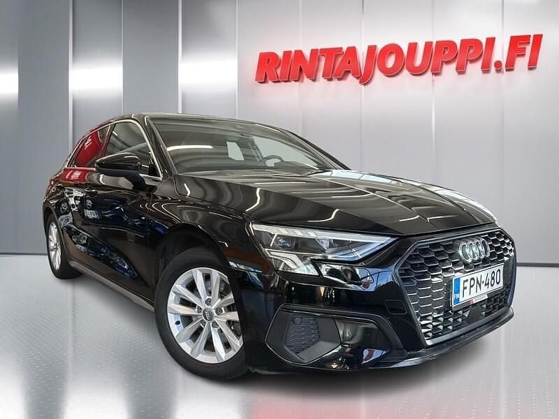 Käytetty Audi A3 Sportback Business 150 HP (110 kW) 2020 Viistoperä