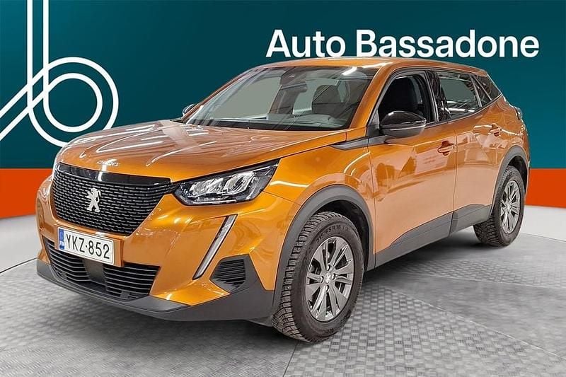 Käytetty Peugeot 2008 Active 131 HP (96 kW) 2022 Katumaasturi