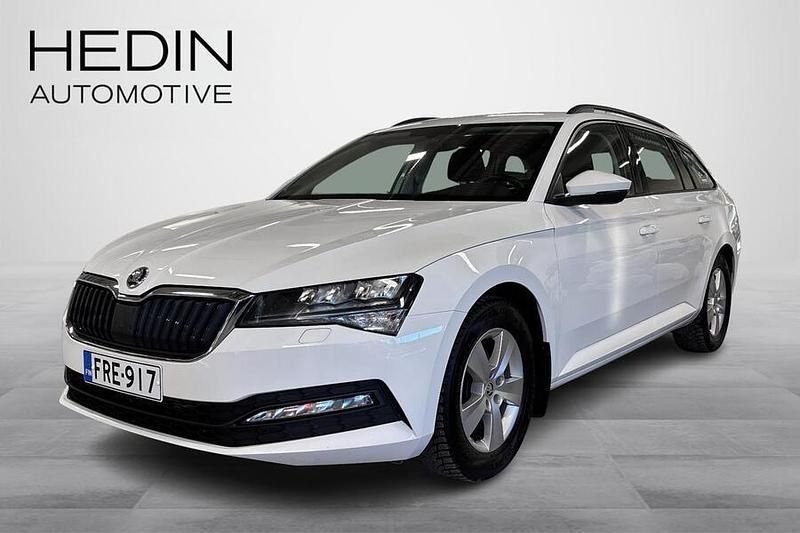 Valkoinen Käytetty 2021 Skoda Superb Active Farmari | 22 900 € (Perustarjous) - Kuva 1/4