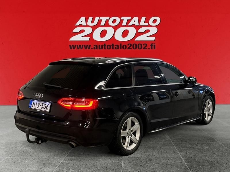 Käytetty Audi A4 Business 170 HP (125 kW) 2013 Musta Farmari