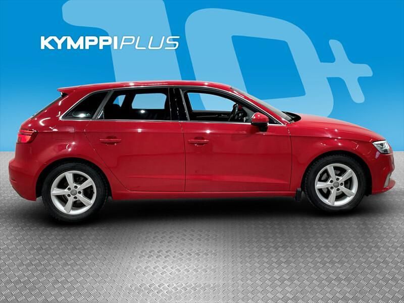 Käytetty Audi A3 Sportback Business 116 HP (85 kW) 2017 Viistoperä