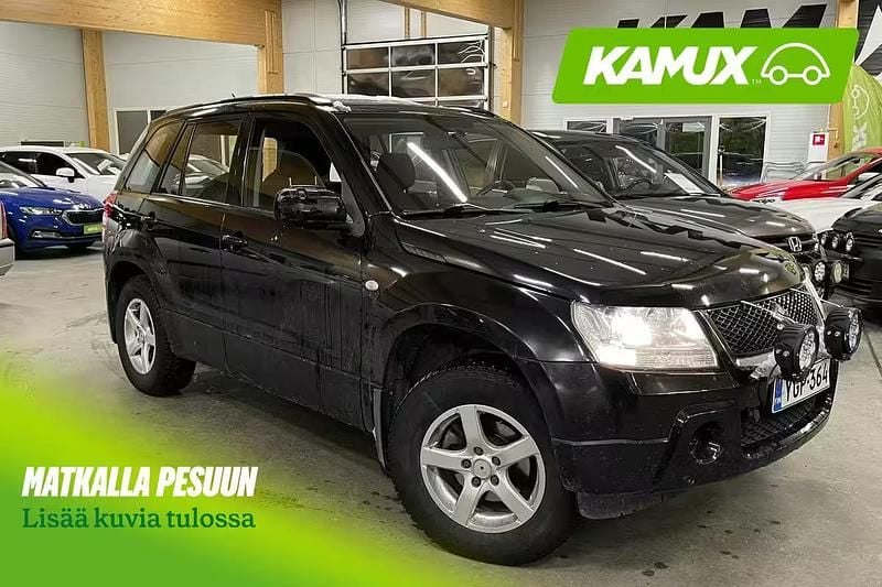 Käytetty Suzuki Grand Vitara 140 HP (102 kW) 2007 Musta Katumaasturi