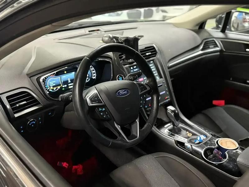 Käytetty Ford Mondeo Business Edition 150 HP (110 kW) 2016 Musta Farmari