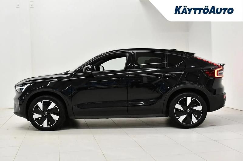 Käytetty Volvo EC40 Core 185 kW (252 HP) 2024 Musta Katumaasturi