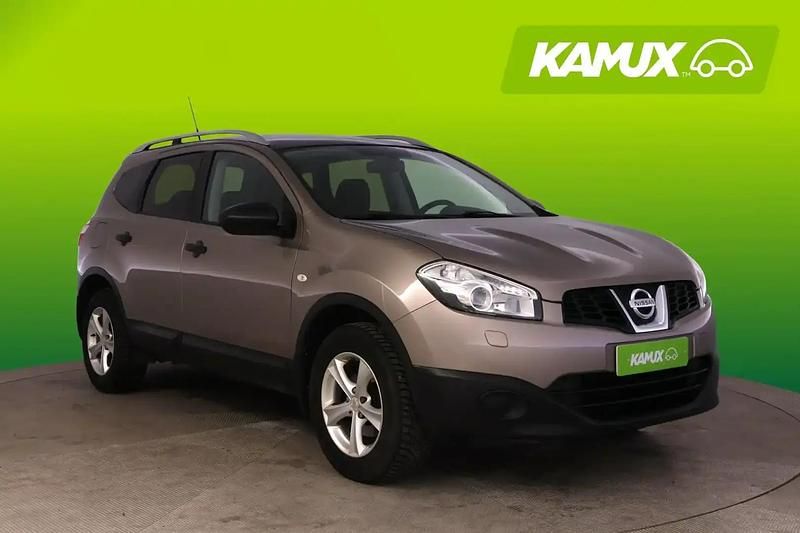 Käytetty Nissan Qashqai +2 Visia 114 HP (83 kW) 2010 Katumaasturi