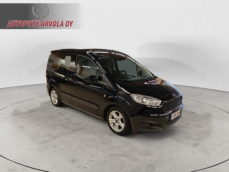 Käytetty Ford Transit 95 HP (69 kW) 2016 Van