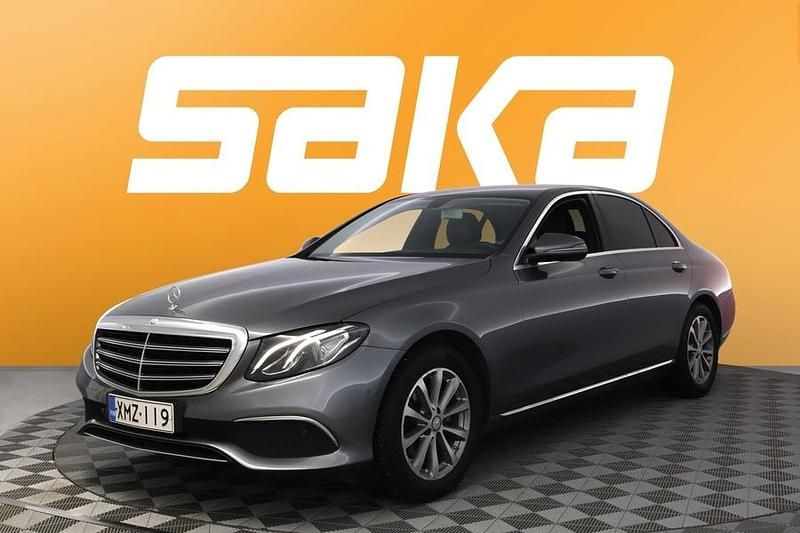 Käytetty Mercedes E220 Business 194 HP (142 kW) 2017 Sedan