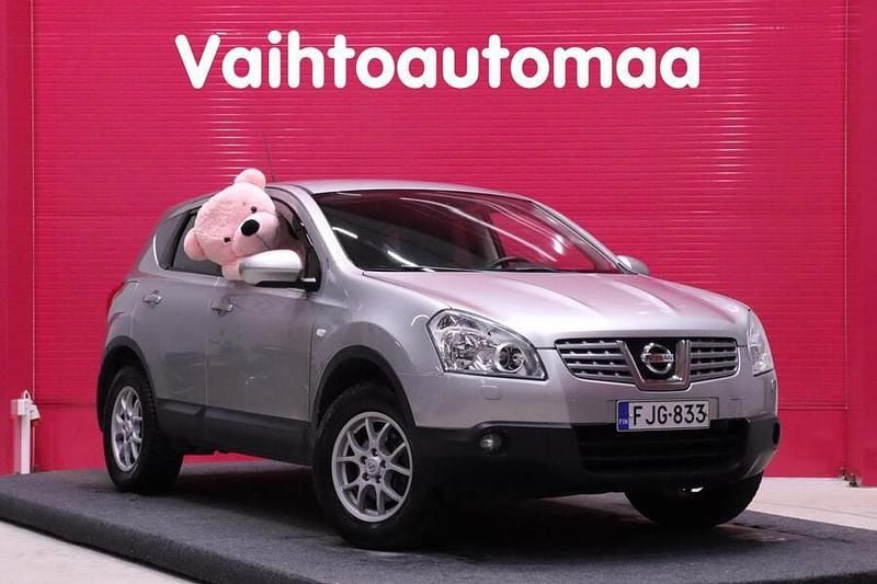 Käytetty Nissan Qashqai Acenta 141 HP (103 kW) 2009 Katumaasturi
