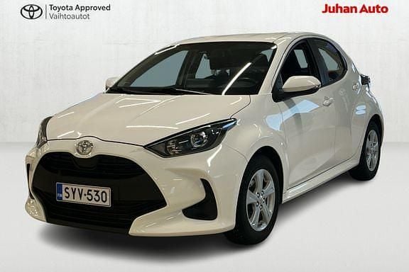 Käytetty Toyota Yaris Active 125 HP (91 kW) 2021 Valkoinen Viistoperä