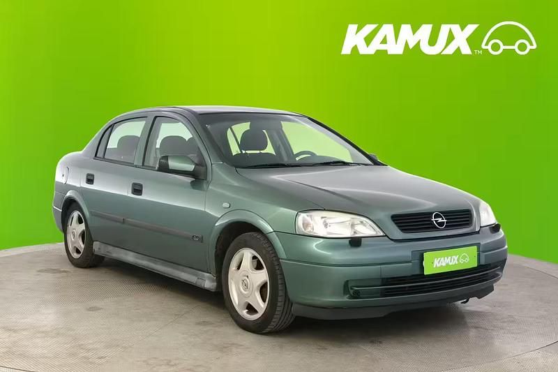 Vihreä Käytetty 1998 Opel Astra Sedan | 600 € - Kuva 1/4