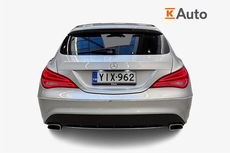 Käytetty Mercedes A180 Business 122 HP (89 kW) 2016 Harmaa Farmari