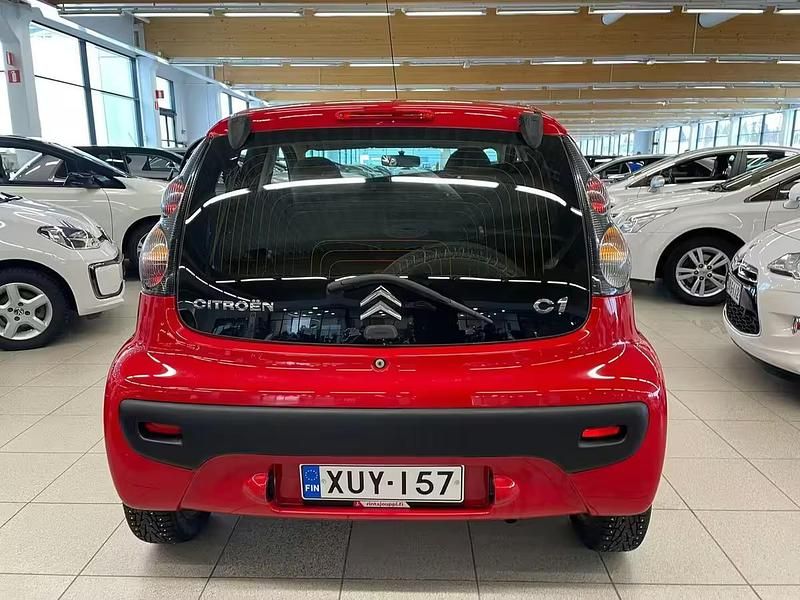 Käytetty Citroën C1 68 HP (50 kW) 2011 Viistoperä