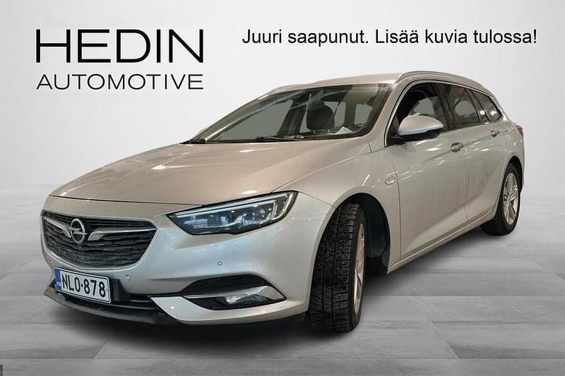 Käytetty Opel Insignia Innovation 165 HP (121 kW) 2019 Harmaa Farmari