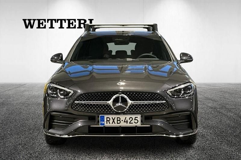 Käytetty Mercedes C300e Business 204 HP (150 kW) 2024 Harmaa Farmari