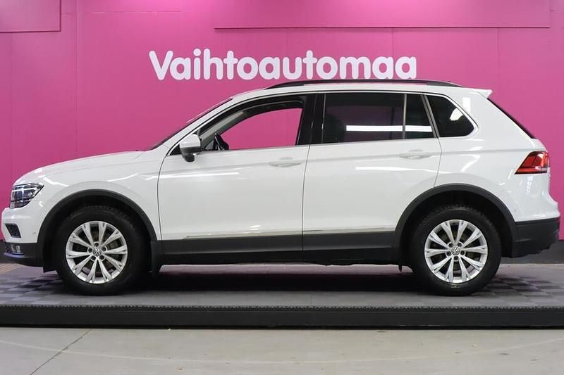 Käytetty VW Tiguan Comfortline 150 HP (110 kW) 2018 Katumaasturi