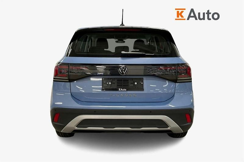 Uusi VW T-Cross Comfortline 94 HP (69 kW) 2026 Sininen Katumaasturi