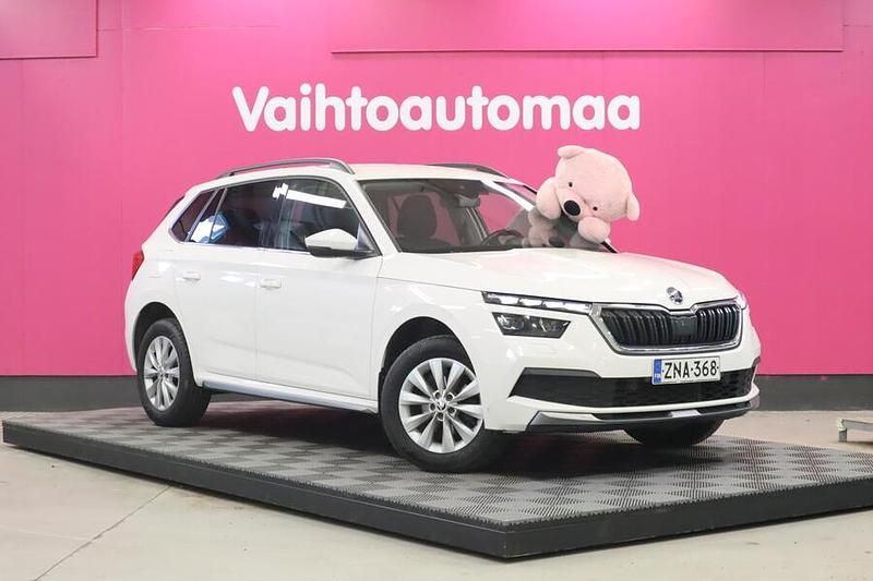 Valkoinen Käytetty 2020 Skoda Kamiq Style Katumaasturi | 13 900 € (Hyvä tarjous) - Kuva 1/4