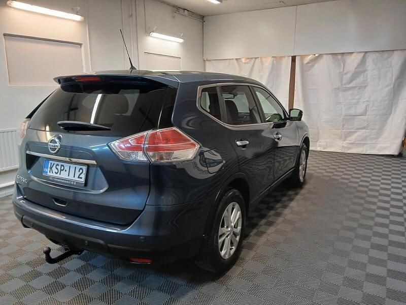 Käytetty Nissan X-Trail 131 HP (96 kW) 2017 Katumaasturi