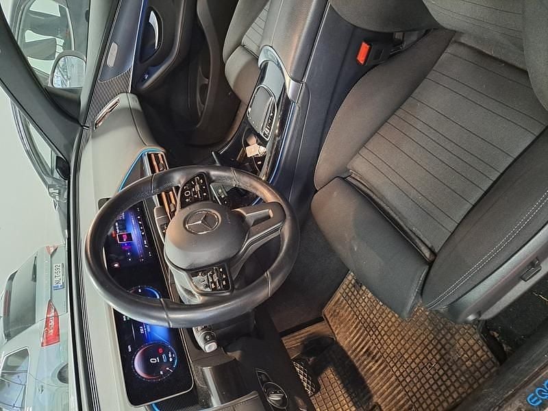 Käytetty Mercedes EQC400 300 kW (408 HP) 2020 Valkoinen Katumaasturi