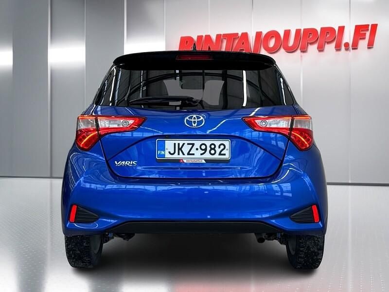Käytetty Toyota Yaris Multidrive S 112 HP (82 kW) 2018 Viistoperä